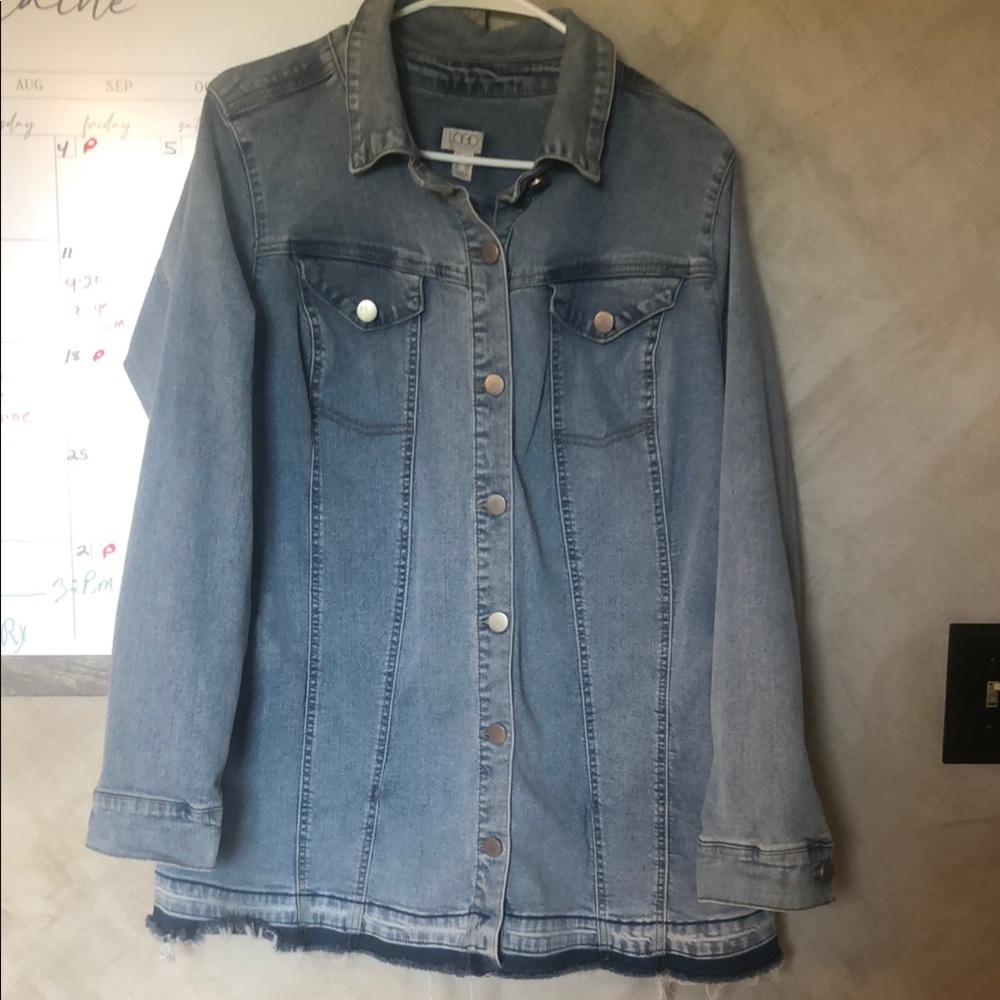 LOGO by Lori Goldstein Blue Jean Jacket Relaxed Fit